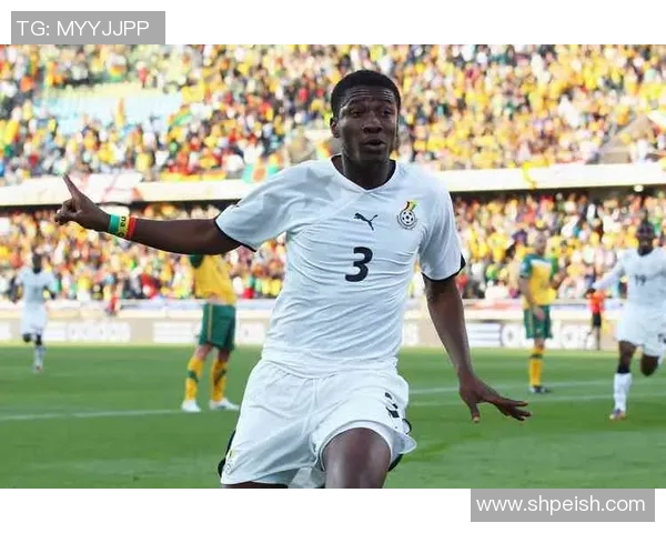 姓Lee的足球明星们的辉煌成就与传奇故事回顾